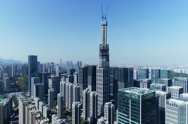 山東貝特建筑項目管理咨詢有限公司監(jiān)理的濟南“第一高”今日封頂