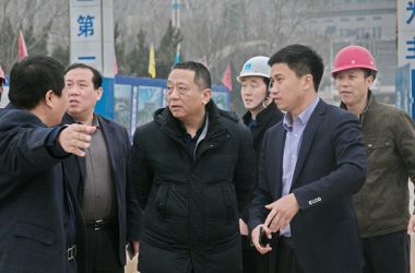 圖片新聞：濟(jì)南市建委副主任武兆軍調(diào)研山東貝特建筑項(xiàng)目管理咨詢有限公司監(jiān)理的超算中心項(xiàng)目
