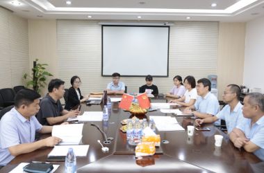 【圖片新聞】集團(tuán)順利通過(guò)質(zhì)量環(huán)境安全三體系認(rèn)證復(fù)審
